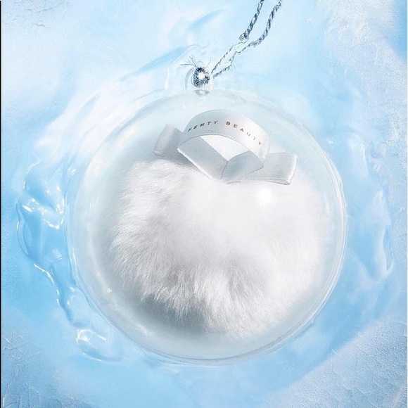 Fenty Fairy Bomb Ornament 3.8g NWT discontinued - Picture 3 of 6